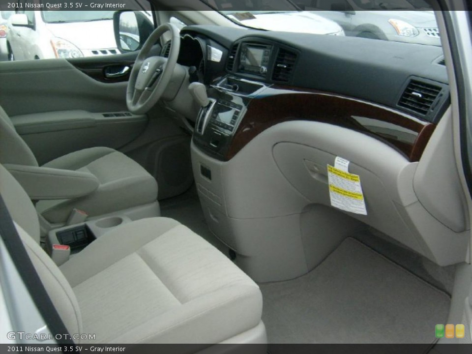 Gray Interior Photo for the 2011 Nissan Quest 3.5 SV #45927064