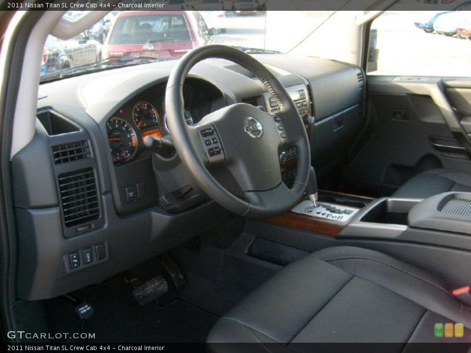 Charcoal Interior Photo for the 2011 Nissan Titan SL Crew Cab 4x4 #45927220