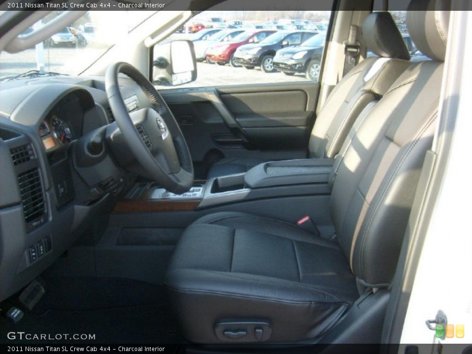 Charcoal Interior Photo for the 2011 Nissan Titan SL Crew Cab 4x4 #45927469