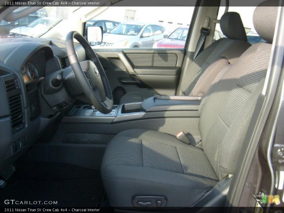 Charcoal Interior Photo for the 2011 Nissan Titan SV Crew Cab 4x4 #45927763
