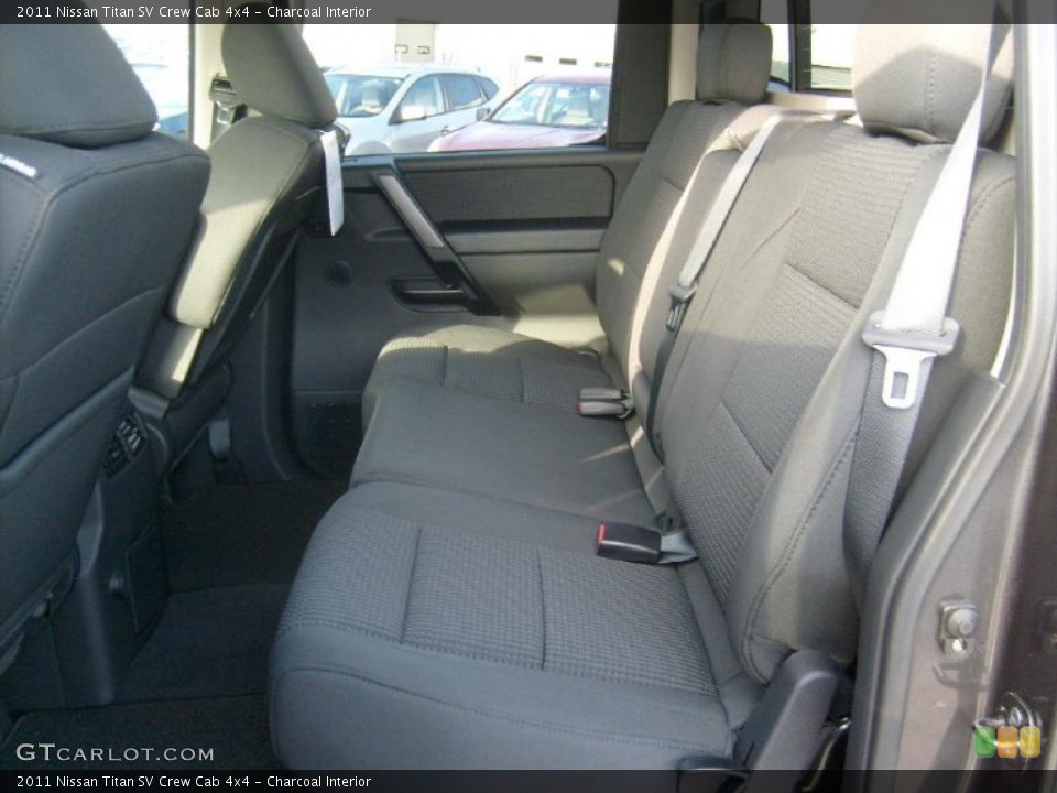 Charcoal Interior Photo for the 2011 Nissan Titan SV Crew Cab 4x4 #45927769