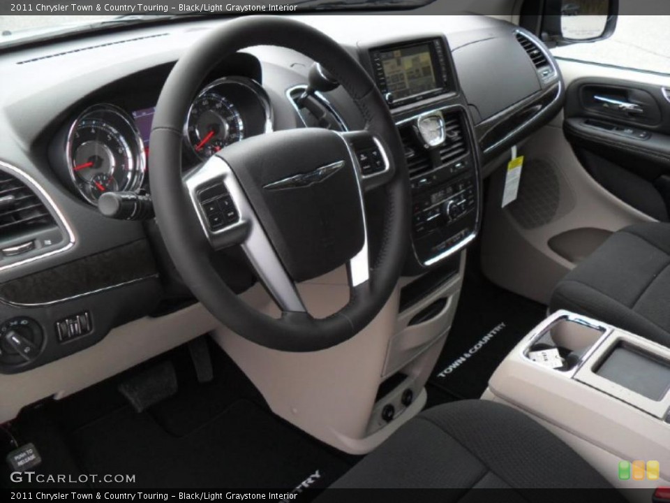 Black/Light Graystone 2011 Chrysler Town & Country Interiors