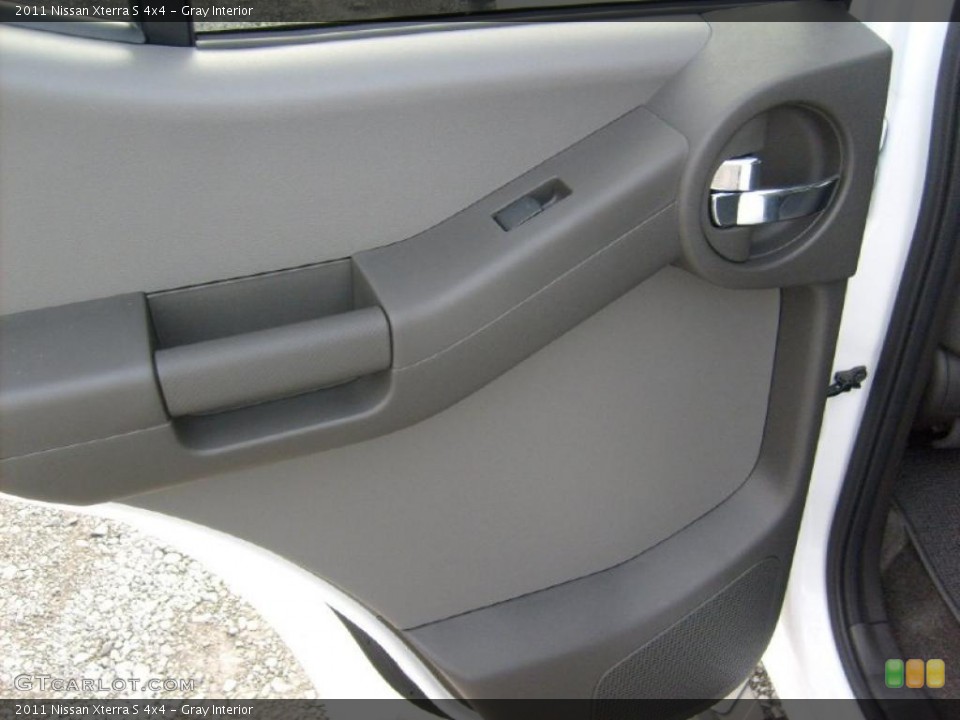 Gray Interior Door Panel for the 2011 Nissan Xterra S 4x4 #45928669