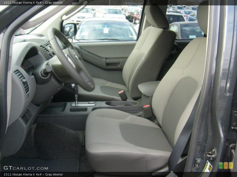 Gray Interior Photo for the 2011 Nissan Xterra X 4x4 #45928723