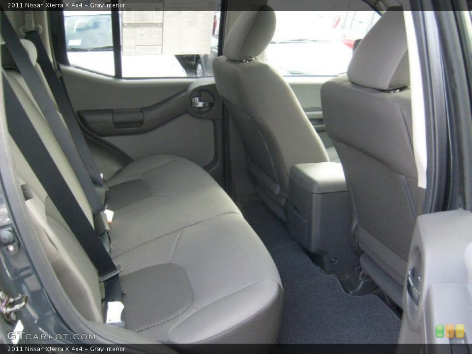Gray Interior Photo for the 2011 Nissan Xterra X 4x4 #45928831