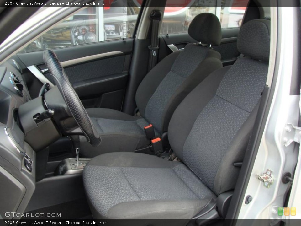 Charcoal Black Interior Photo for the 2007 Chevrolet Aveo LT Sedan #45932388