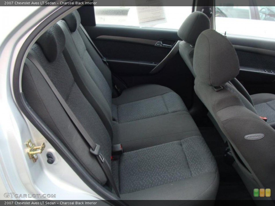 Charcoal Black Interior Photo for the 2007 Chevrolet Aveo LT Sedan #45932400
