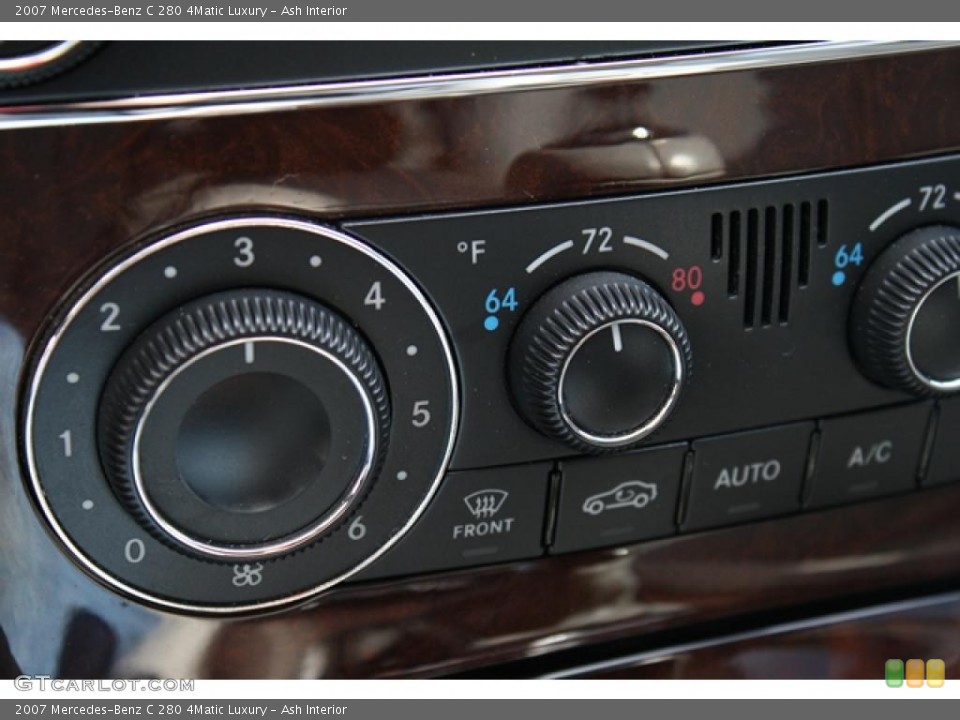 Ash Interior Controls for the 2007 Mercedes-Benz C 280 4Matic Luxury #45946644