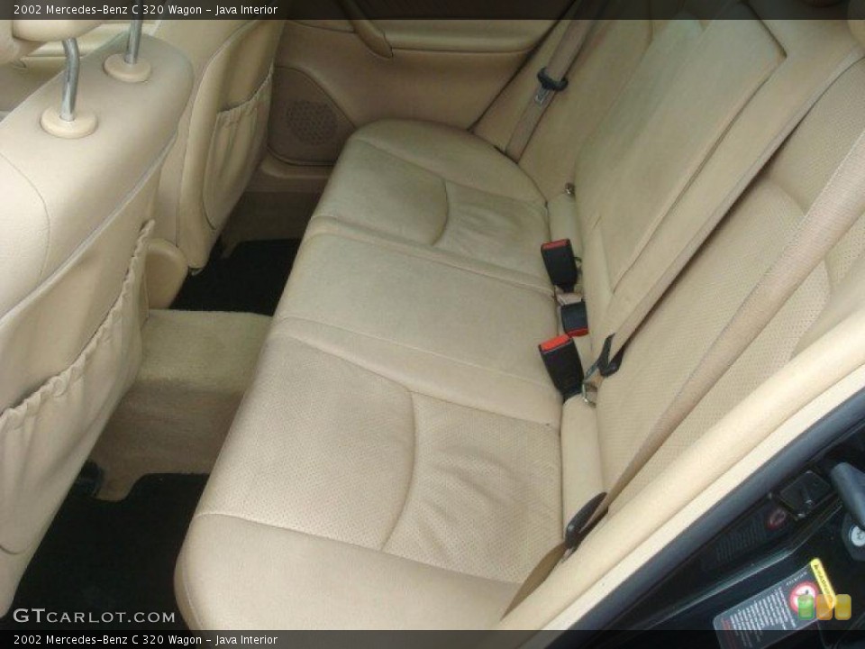 Java Interior Photo for the 2002 Mercedes-Benz C 320 Wagon #45949422