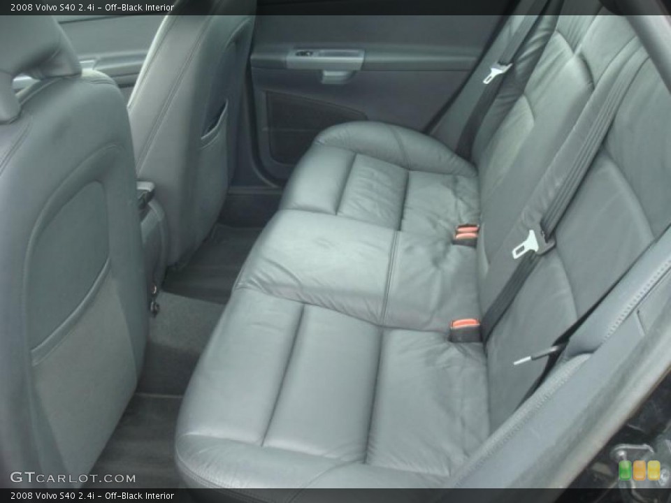 Off-Black Interior Photo for the 2008 Volvo S40 2.4i #45950040