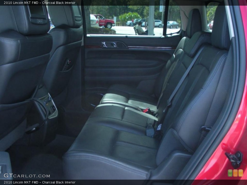 Charcoal Black Interior Photo for the 2010 Lincoln MKT FWD #45956615