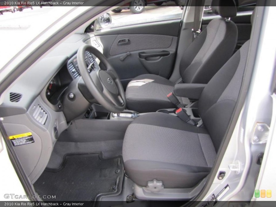 Gray Interior Photo for the 2010 Kia Rio Rio5 LX Hatchback #45969185