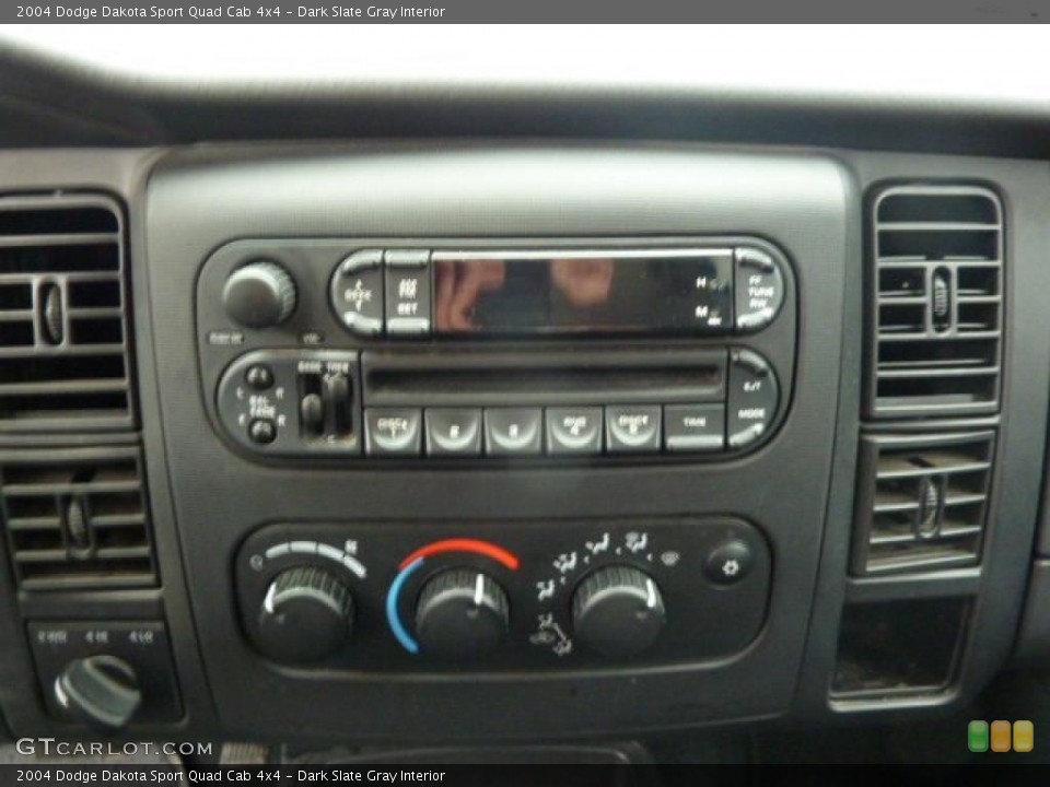 Dark Slate Gray Interior Controls for the 2004 Dodge Dakota Sport Quad Cab 4x4 #45973385