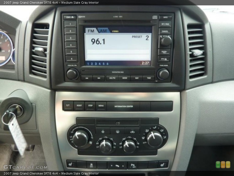 Medium Slate Gray Interior Controls for the 2007 Jeep Grand Cherokee SRT8 4x4 #45973448