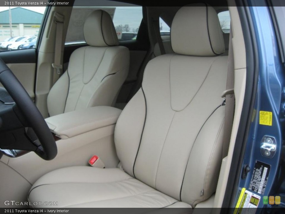 Ivory Interior Photo for the 2011 Toyota Venza I4 #45974615