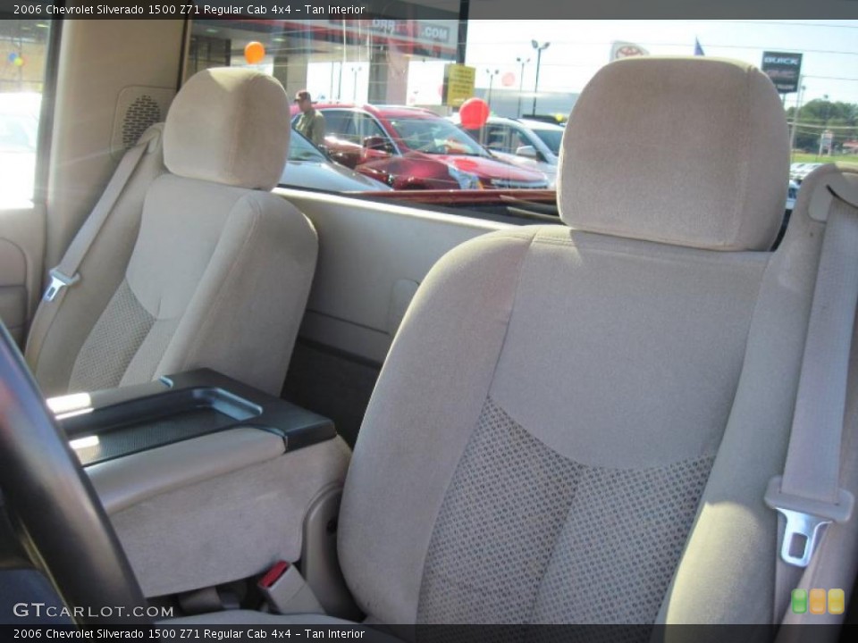 Tan Interior Photo for the 2006 Chevrolet Silverado 1500 Z71 Regular Cab 4x4 #45975323
