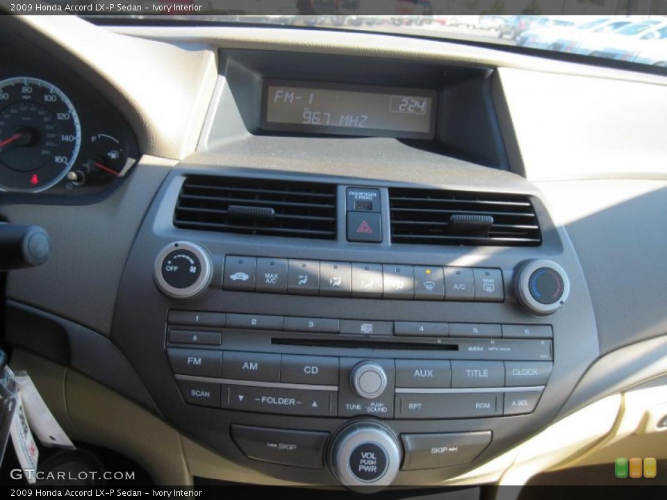 Ivory Interior Controls for the 2009 Honda Accord LX-P Sedan #45975395