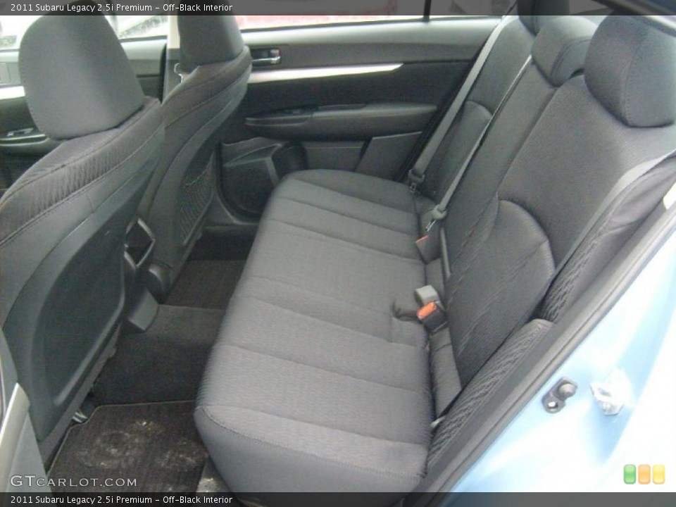 Off-Black Interior Photo for the 2011 Subaru Legacy 2.5i Premium #45984545