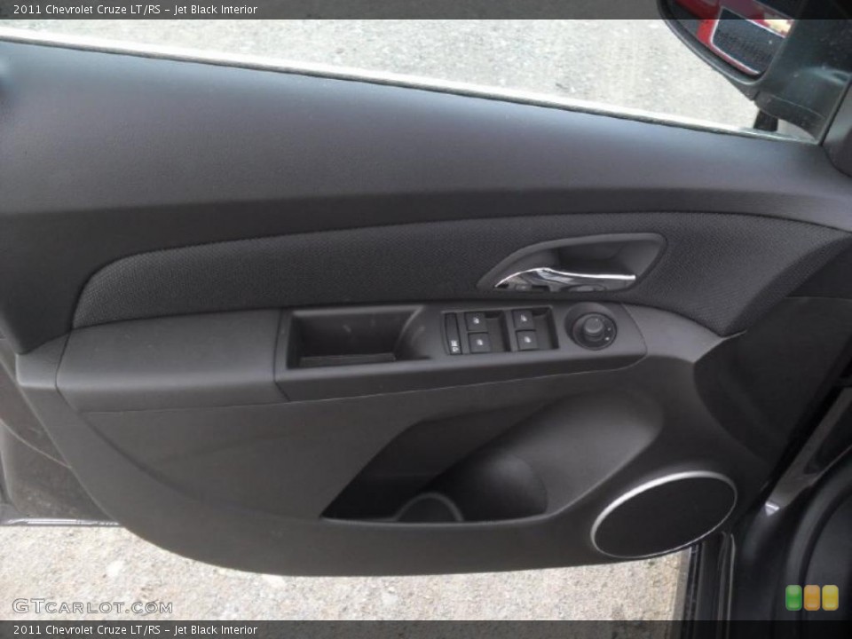 Jet Black Interior Door Panel for the 2011 Chevrolet Cruze LT/RS #45985556