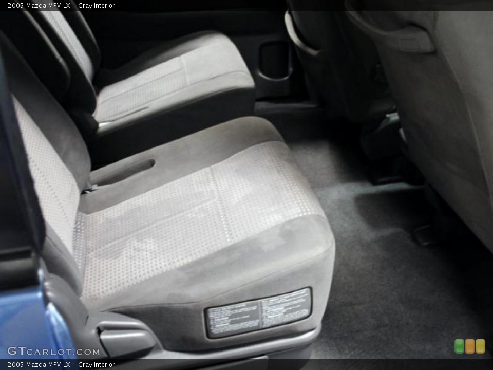 Gray Interior Photo for the 2005 Mazda MPV LX #46000142