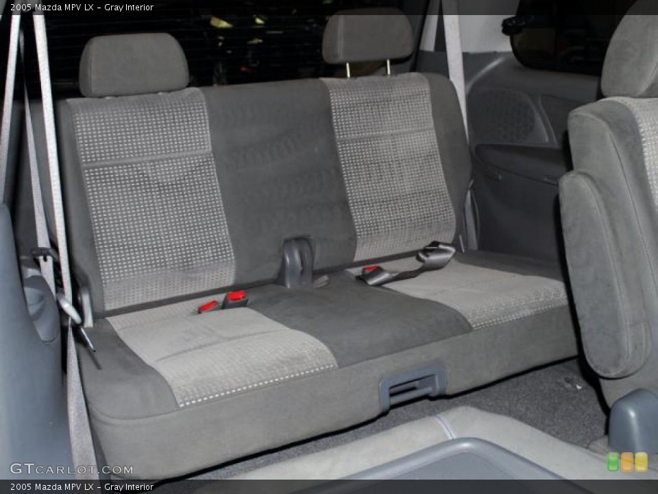 Gray Interior Photo for the 2005 Mazda MPV LX #46000151
