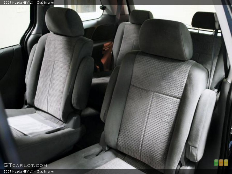 Gray Interior Photo for the 2005 Mazda MPV LX #46000175