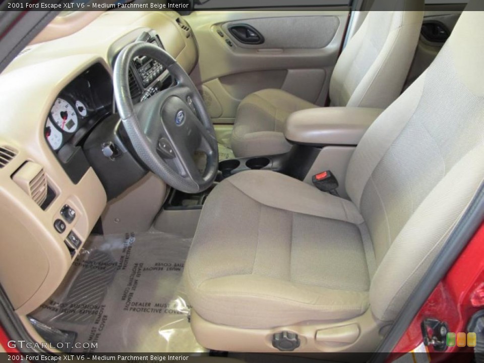 Medium Parchment Beige Interior Photo for the 2001 Ford Escape XLT V6 #46000676