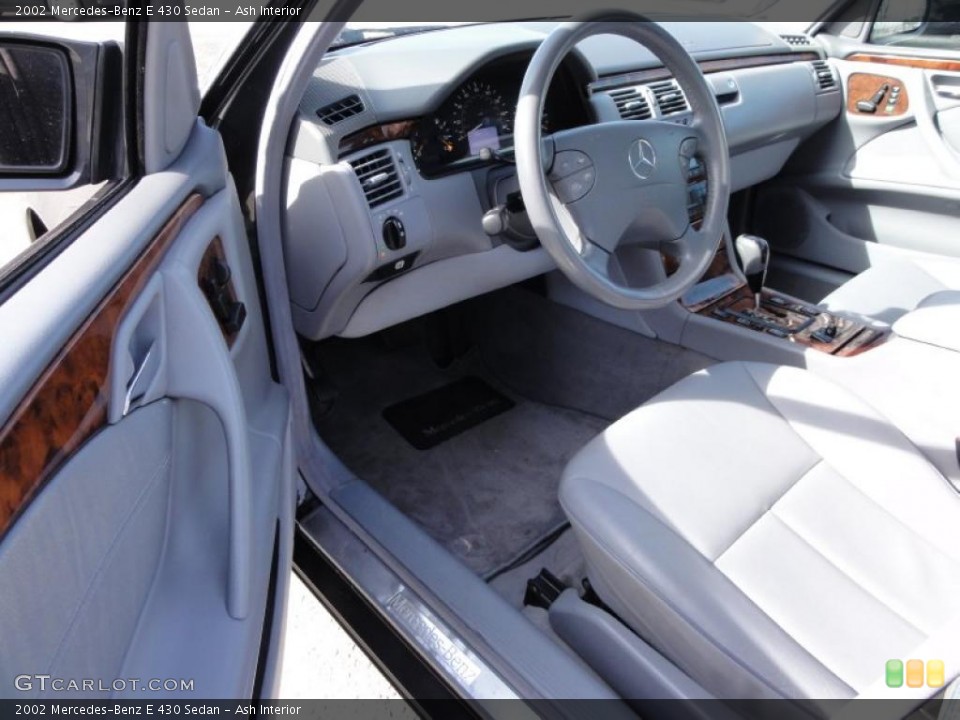 Ash Interior Photo for the 2002 Mercedes-Benz E 430 Sedan #46003981