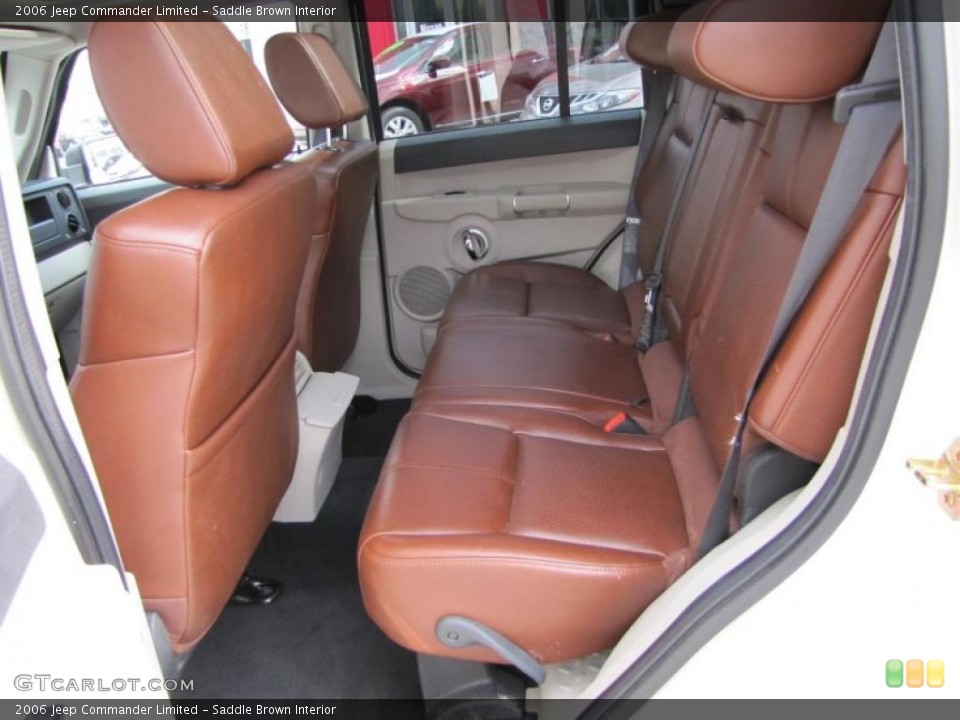 Saddle Brown Interior Photo for the 2006 Jeep Commander Limited #46009850