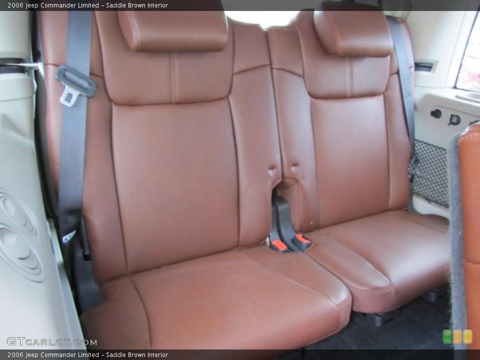 Saddle Brown Interior Photo for the 2006 Jeep Commander Limited #46009862