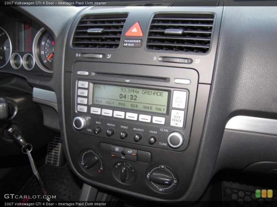 Interlagos Plaid Cloth Interior Controls for the 2007 Volkswagen GTI 4 Door #46011706