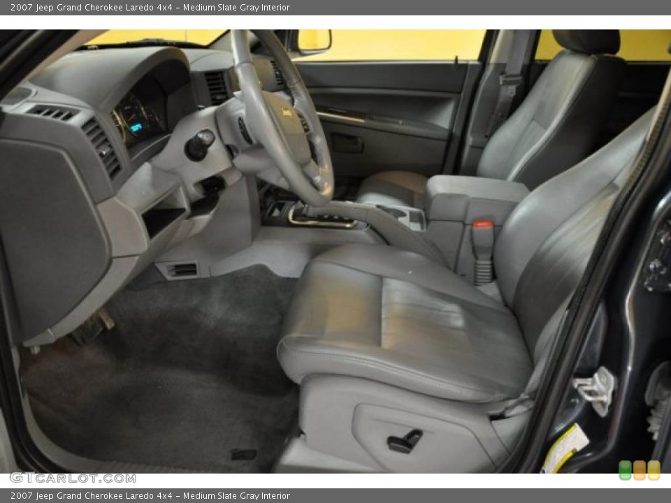 Medium Slate Gray Interior Photo for the 2007 Jeep Grand Cherokee Laredo 4x4 #46013806