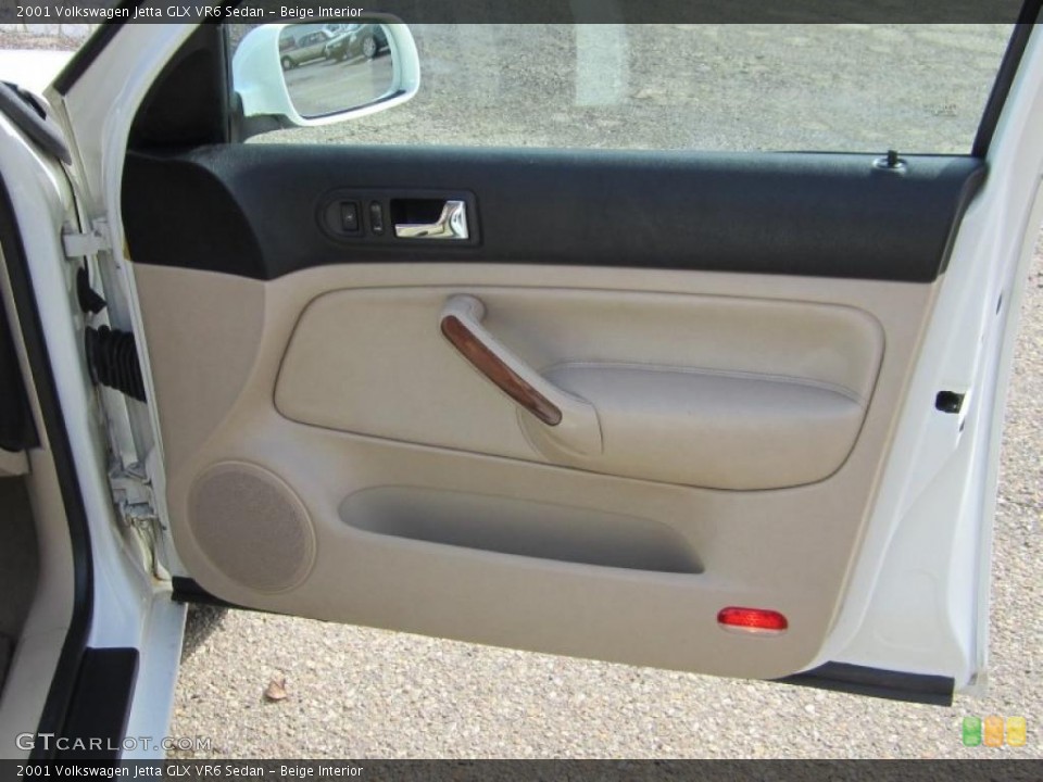 Beige Interior Door Panel For The 2001 Volkswagen Jetta Glx