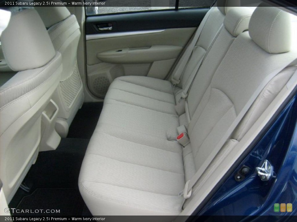 Warm Ivory Interior Photo for the 2011 Subaru Legacy 2.5i Premium #46021873