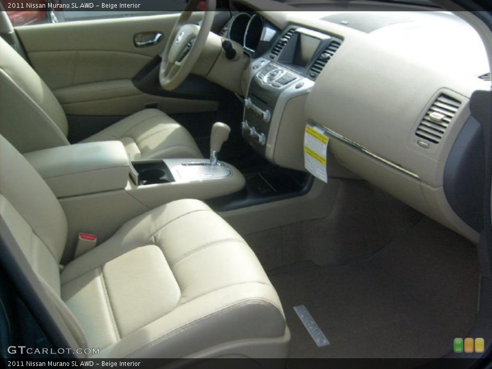 Beige Interior Photo for the 2011 Nissan Murano SL AWD #46023196