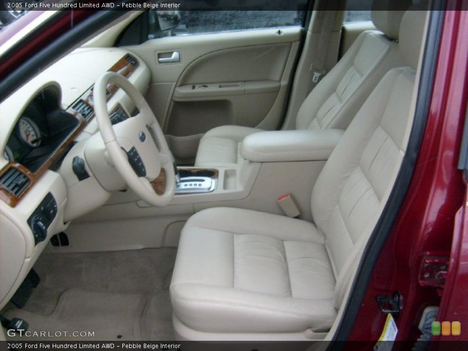 Pebble Beige Interior Photo for the 2005 Ford Five Hundred Limited AWD #46027120
