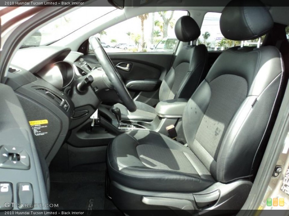 Black Interior Photo for the 2010 Hyundai Tucson Limited #46028824