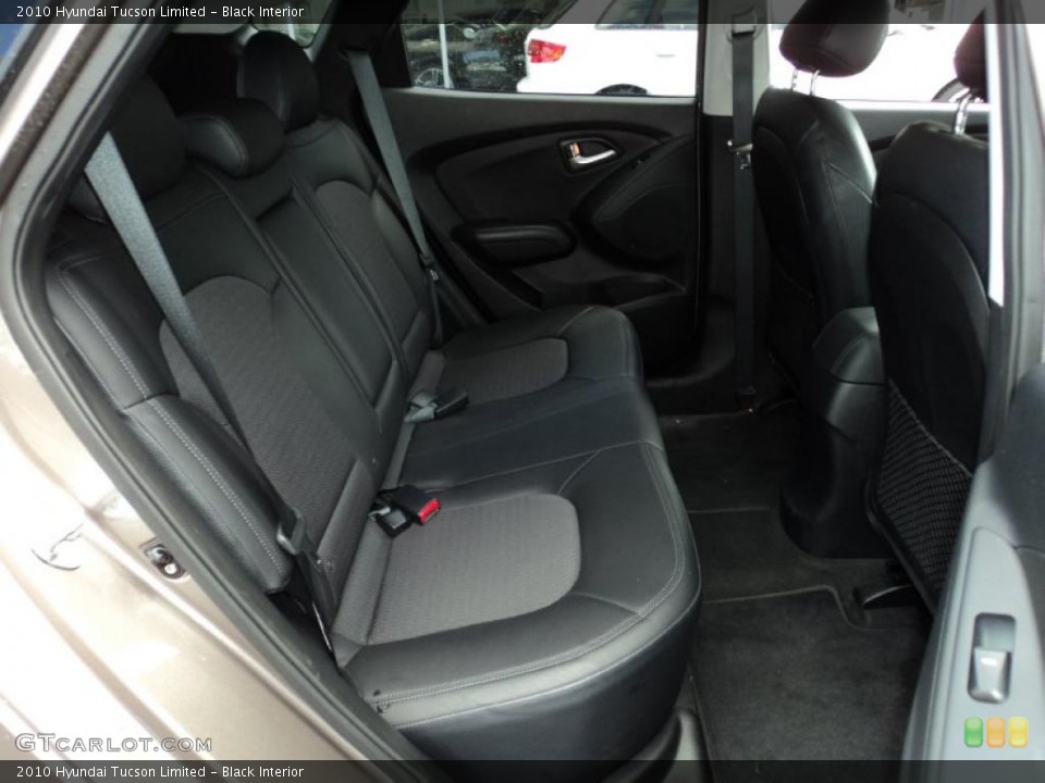 Black Interior Photo for the 2010 Hyundai Tucson Limited #46028890