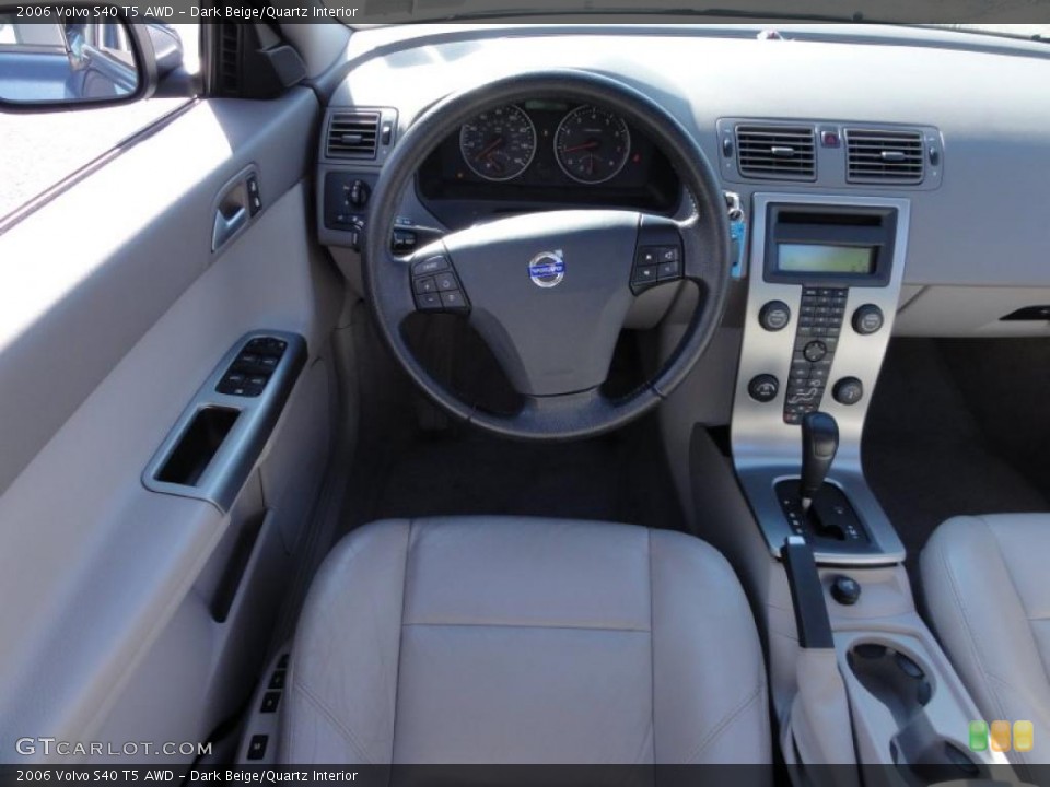 Dark Beige/Quartz Interior Controls for the 2006 Volvo S40 T5 AWD #46032780