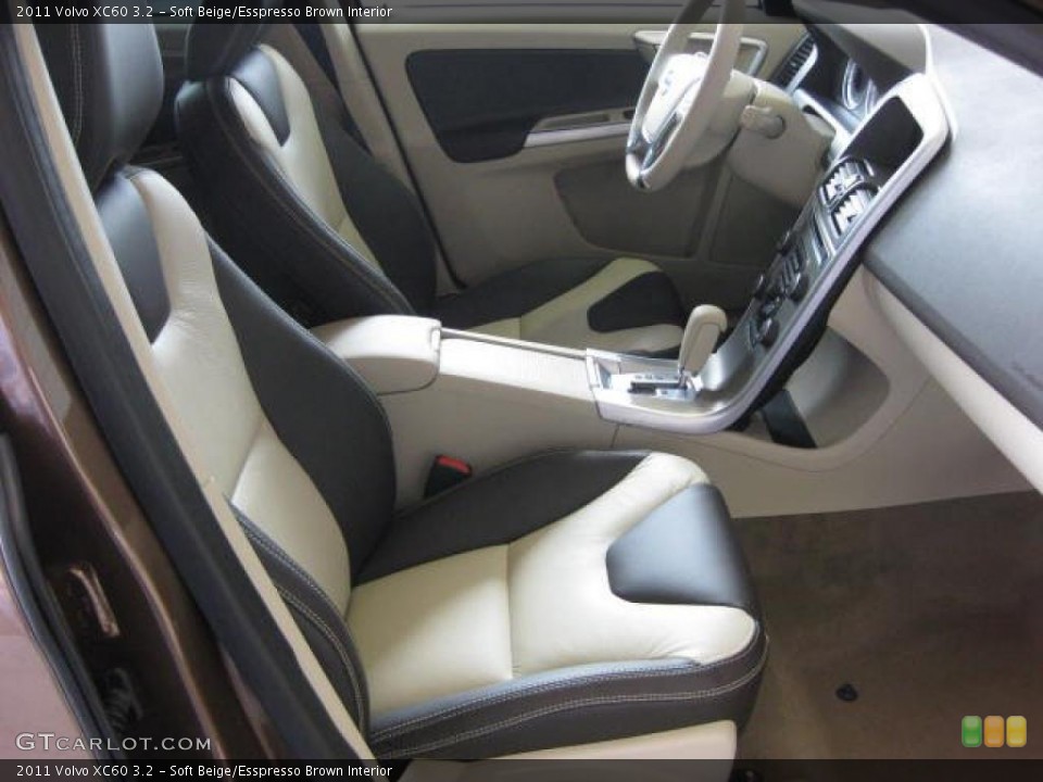 Soft Beige/Esspresso Brown Interior Photo for the 2011 Volvo XC60 3.2 #46034258