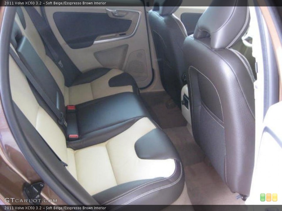 Soft Beige/Esspresso Brown Interior Photo for the 2011 Volvo XC60 3.2 #46034277