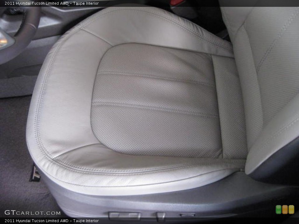 Taupe Interior Photo for the 2011 Hyundai Tucson Limited AWD #46034442