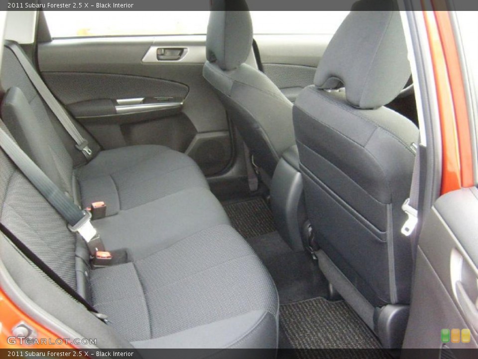 Black Interior Photo for the 2011 Subaru Forester 2.5 X #46036761