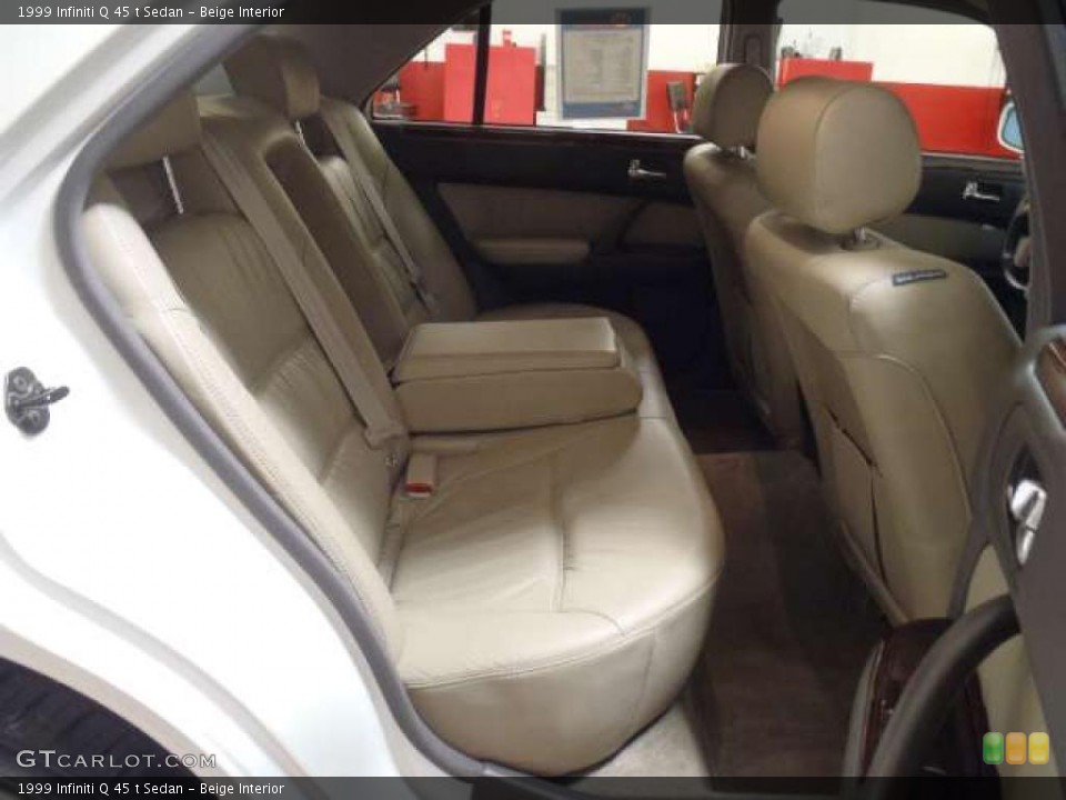 Beige Interior Photo for the 1999 Infiniti Q 45 t Sedan #46039657