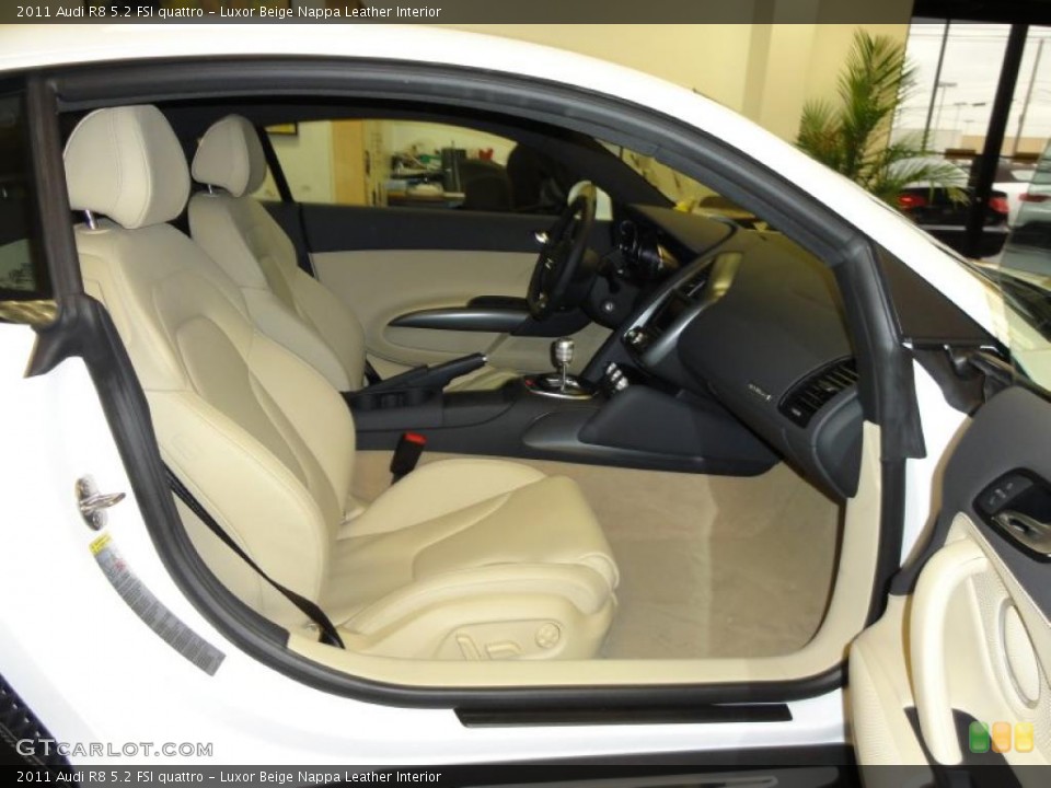 Luxor Beige Nappa Leather Interior Photo for the 2011 Audi R8 5.2 FSI quattro #46040362
