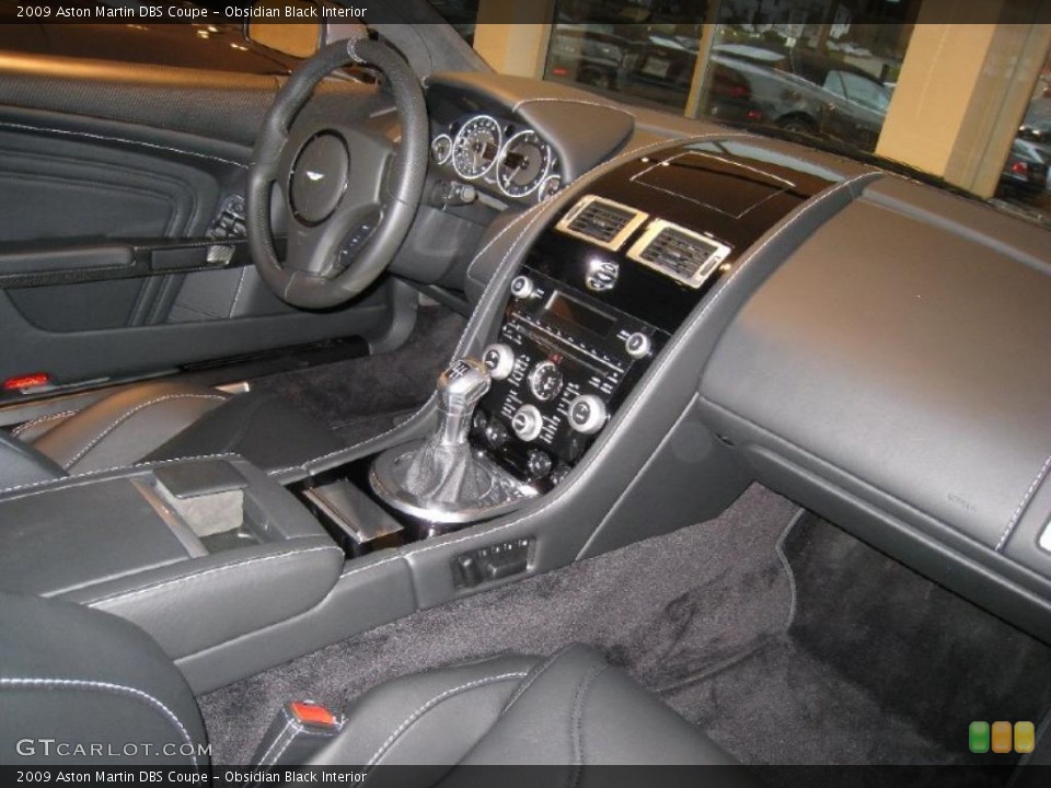 Obsidian Black Interior Dashboard for the 2009 Aston Martin DBS Coupe #46042901