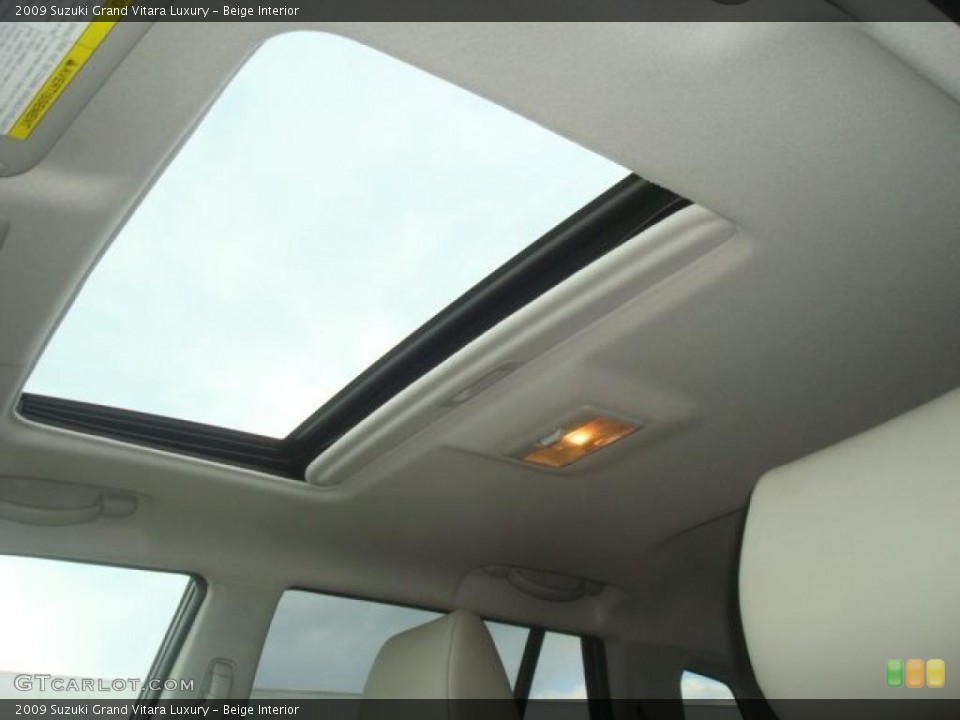 Beige Interior Sunroof for the 2009 Suzuki Grand Vitara Luxury #46043087