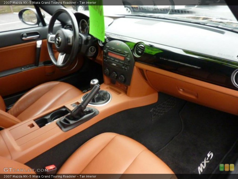 Tan Interior Photo for the 2007 Mazda MX-5 Miata Grand Touring Roadster #46043696