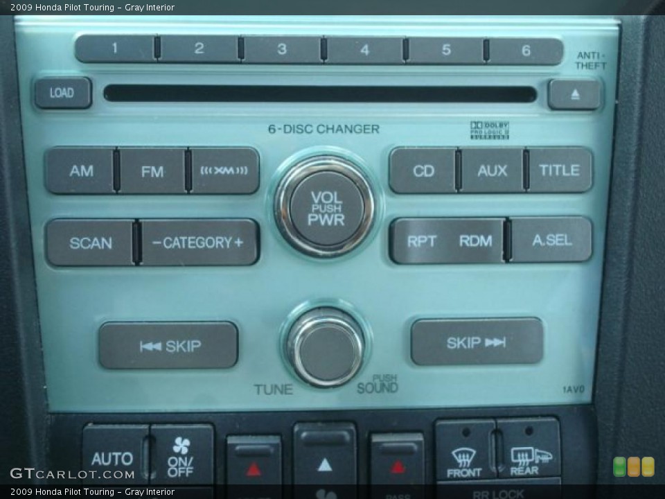 Gray Interior Controls for the 2009 Honda Pilot Touring #46046262