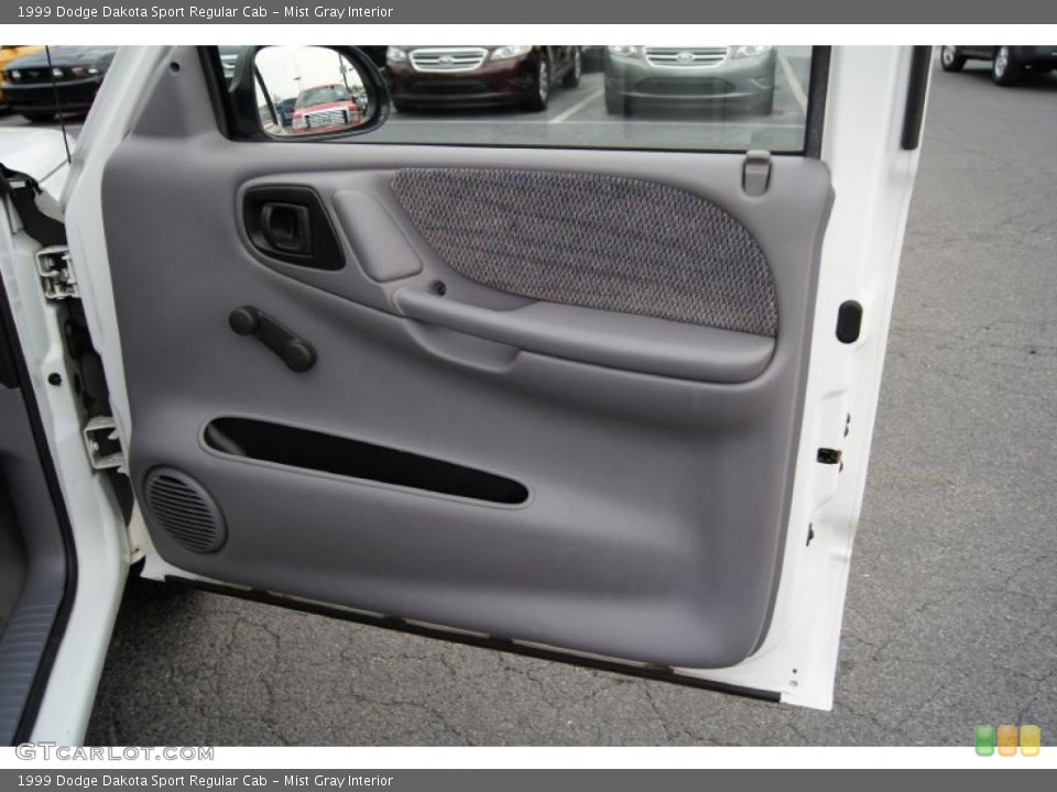 Mist Gray Interior Door Panel for the 1999 Dodge Dakota Sport Regular Cab #46046915